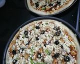 A picture of step 13 of Grilled Smoky Chicken pizza😋.