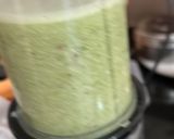 A picture of step 1 of Green Grape Punch.