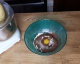 Foto del passaggio 2 della ricetta Pandizenzero al cioccolato bianco e nocciole