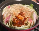 A picture of step 3 of Spicy Korean style mille feuille hot pot.