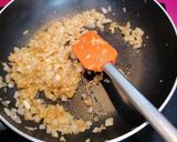 Foto del paso 4 de la receta: Medallones de solomillo con queso y salsa caucha