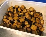 Une image de l'étape 11 de Aubergines aux carottes jaunes, persil, ail, oignon et épices.