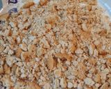 A picture of step 1 of Cracker Crunch.
