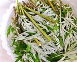 Hình bước làm 1 của món 🌱 Trà Ngải Cứu Sao Khô