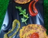 A picture of step 4 of Left Over Dal Chilla.