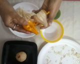 A picture of step 6 of Rasgulla stuffed semolina balls.