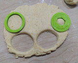 Foto del paso 3 de la receta: Masitas ojo de arándano sin Tacc y sin azúcar