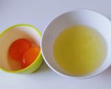 Hình bước làm 1 của món Lòng trắng TRỨNG hấp sữa tươi