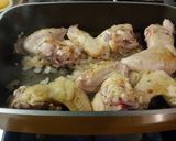Foto del paso 1 de la receta: Arroz con alitas de pollo