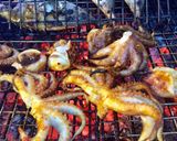 Hình bước làm 3 của món Bạch tuộc nướng muối ớt