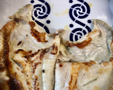 Foto del paso 4 de la receta: Lomos de rodaballo a la plancha con alcachofas al godello y arroz con semillas