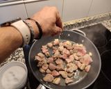 Foto del paso 5 de la receta: Asado de cerdo con tomate