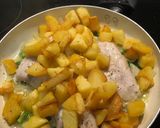 Foto del paso 4 de la receta: Merluza con patatas