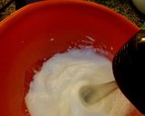 A picture of step 2 of Tres leches boricua.