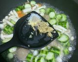 Foto langkah ke 9 dari resep Tumis oyong dengan jamur shimeji.