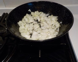 Foto del paso 7 de la receta: Empanada de pescado blanco