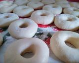 Foto langkah ke 5 dari resep Donat 🍩.