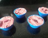 A picture of step 5 of Savoury beetroot Cupcakes.