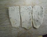 A picture of step 4 of Tongue samosa.