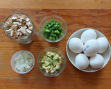 Foto del paso 1 de la receta: Muffins de huevo vegetarianos saludables