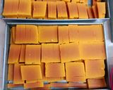 நெய் மைசூர் பாகு(ghee mysorepak recipe in tamil) ரெசிபி ஸ்டேப் 11 புகைப்படம்