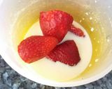 Foto del paso 3 de la receta Batido de fresa con nata sin pepitas