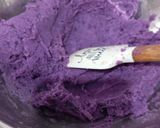 Foto langkah ke 3 dari resep Sweet Potato Cheese bread.