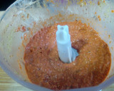 Foto del paso 2 de la receta: Crema de pimientos y pistachos