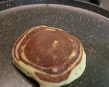 Foto del passaggio 5 della ricetta Fluffy 🥞 con ricotta e uvetta passa