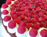Une image de l'étape 6 de Tarte aux framboises et pistaches sans gluten.