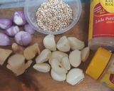 Foto langkah ke 1 dari resep Ayam Goreng Bawang (Batam).