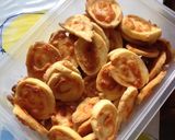 Sajtos roppanós tekercs recept fázis 8 fotója