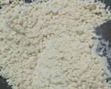 मैदे की बर्फी (Maide ki burfi recipe in hindi) रेसिपी चरण 1 फोटो