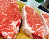 Hình bước làm 1 của món Bò beefsteak sốt nấm