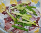 Hình bước làm 1 của món Mực xào rau củ