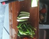 Foto del paso 2 de la receta: Verduras salteadas con galletitas de salvado y queso