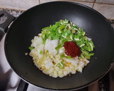 Foto del paso 2 de la receta: Chipirones con tomate
