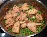 Foto del paso 5 de la receta: Chícharos con Pavo Adobado