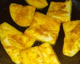 A picture of step 3 of Lauki bhaja.