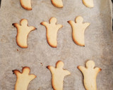 Foto del paso 5 de la receta: Galletitas de fantasmas sabor a limón 👻👻