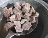 Foto langkah ke 1 dari resep Rawon Sederhana.