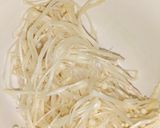 Foto langkah ke 4 dari resep Tumis Jamur Enoki.
