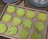 A picture of step 11 of Pandan Chocolate Chip Cookies.