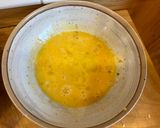A picture of step 5 of Corned Beef Bread Pie.