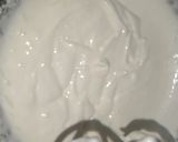 A picture of step 3 of Mango Graham float in Glass.