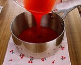 A picture of step 4 of Creamy Strawberry Milk Jelly Pudding.