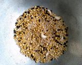 A picture of step 2 of Homemade idli podi.