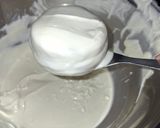 Foto del paso 5 de la receta: Alfajores cubiertos de chocolate blanco
