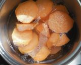 Édesburgonya pép csirkemellel és mandula tejjel recept fázis 1 fotója