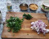 A picture of step 2 of Vidarbha Nagpuri style lagnachi pang titla special gud methi amba.